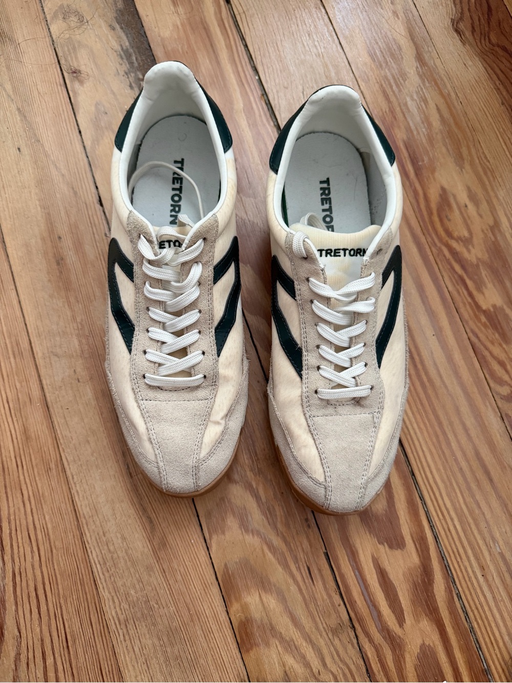 Tretorn Cream Sneakers with Dark Green Accents
